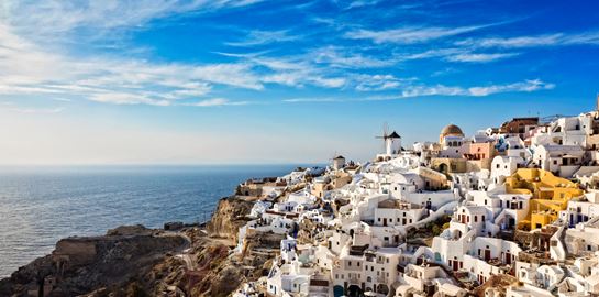 Στο ομορφότερο χωριό του κόσμου, τη φθηνότερη εποχή