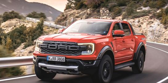 Ο Μπισμπίκης και το αγροτικό που γλιστράει μόνο του