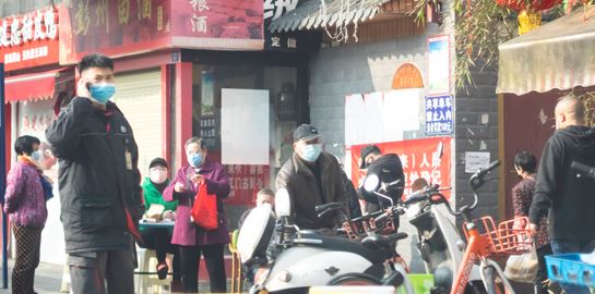 Καταγράφηκε το πρώτο κρούσμα κορονοϊού εγχώριας μετάδοσης στην Κίνα από τον Φεβρουάριο