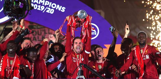 Λίβερπουλ στην κορυφή, οι φωτογραφίες