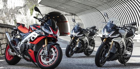 Η αναβαθμισμένη Hypernaked Aprilia Tuono V4