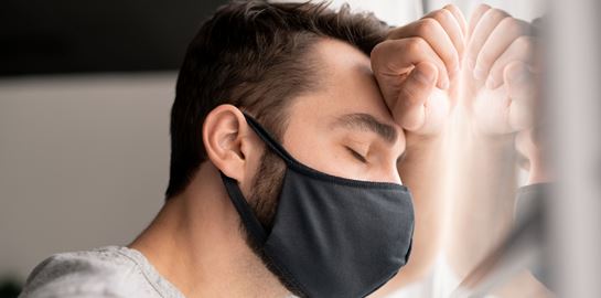 Κορονοϊός: Aρνητικό ρεκόρ με 3.465 νέα κρούσματα