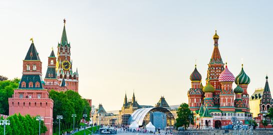 Τα αντίποινα της Δύσης κάνουν τη ζωή των Ρώσων αφόρητη