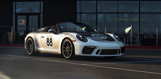 Η τελευταία Porsche 911 βγαίνει στο σφυρί για καλό σκοπό