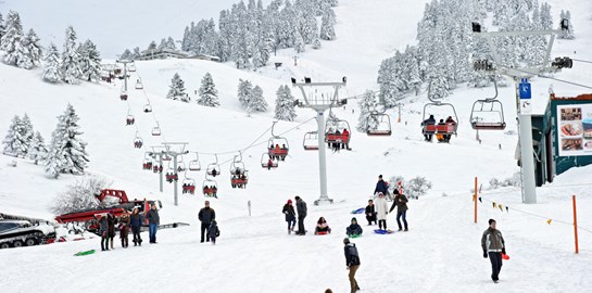 Μετά τα σχολεία, ανοίγουν πρακτορεία ΟΠΑΠ και χιονοδρομικά κέντρα