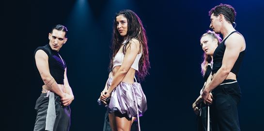 Αυτό είναι μακράν το καλύτερο τρολ βίντεο για το &#39;Ζάρι&#39; της Μαρίνας Σάττι