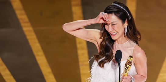 Michelle Yeoh, η μεγάλη νικήτρια των φετινών Oscars
