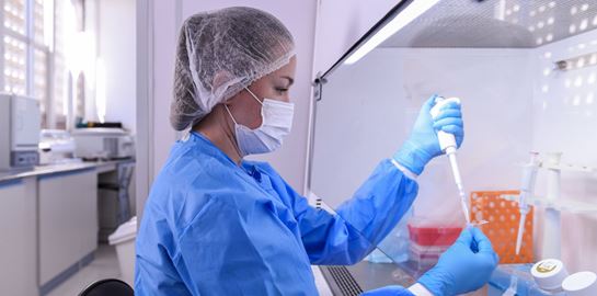 Στην Βραζιλία επιμένουν στις δοκιμές υδροξυχλωροκίνης