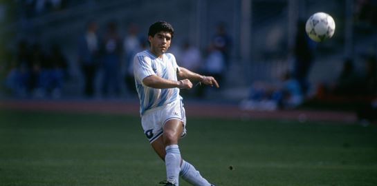 Γιατί ο Maradona αποτελούσε μεγαλύτερο ποδοσφαιρικό asset από Messi και Ronaldo