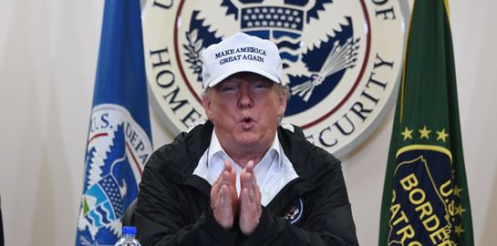 Πώς και πότε θα αποχωρήσει ο Donald Trump από την εξουσία;