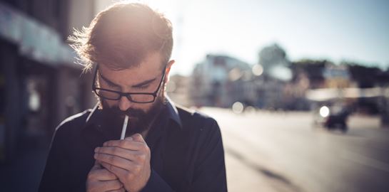 3 δραστικοί τρόποι για να κόψεις το κάπνισμα, σύμφωνα με την επιστήμη