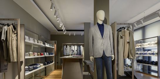 Από την Πόλη στην Αθήνα: Το ταξίδι μιας αυτοκρατορίας της μόδας