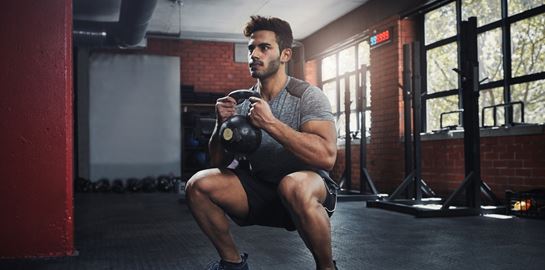 Hack squats για πανίσχυρους τετρακέφαλους