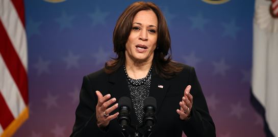 H δημοσκοπική κατάρρευση της Kamala Harris
