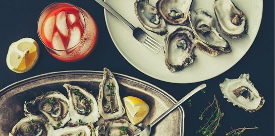 Ο οδηγός του Esquire για να φας και να πιεις καλά εκεί έξω