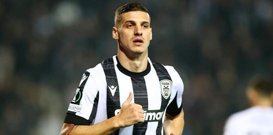 O Kiril Despodov ερμήνευσε &#39;Τριαντάφυλλο&#39; και αμέσως δέχθηκε πρόταση για ντουέτο