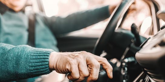 Ένας στους τέσσερις Έλληνες οδηγούς είναι άνω των 65 ετών -τι σημαίνει αυτό για την ασφάλειά μας