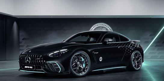 Δείτε την υπέροχη και συλλεκτική νέα Mercedes-AMG GT (εικόνες)