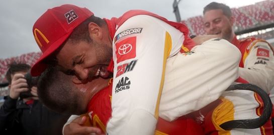 Είδαμε πρώτοι το Race, το νέο racing ντοκιμαντέρ του Netflix