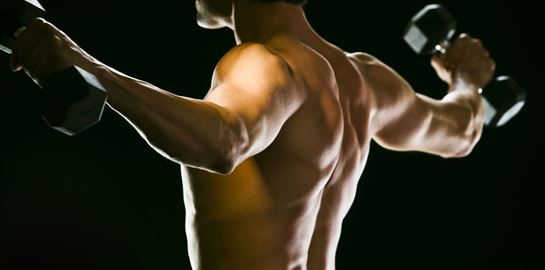 Έτσι θα ανοίξεις τους στενούς σου ώμους