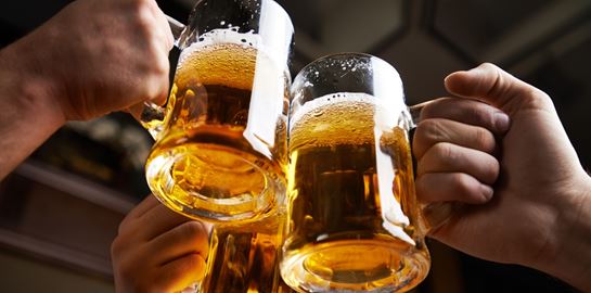 Σε ποια ηλικία πρέπει να σταματήσεις να πίνεις μπύρα