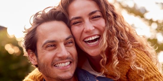 Η Gen Z πιστεύει ότι οι άντρες πρέπει να αναλάβουν τα ηνία στις σχέσεις