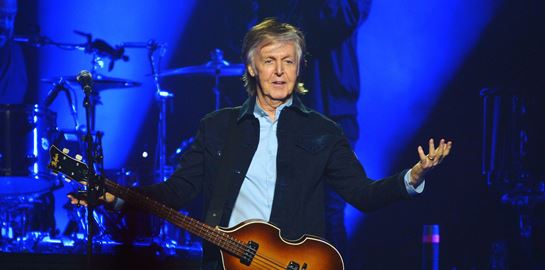 Γιατί η εικόνα του McCartney στο μετρό του Λονδίνου πρέπει να μας προβληματίσει;