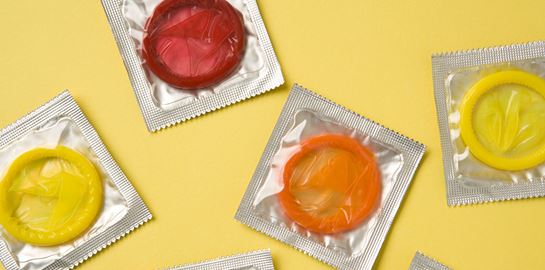 Να γιατί δεν πρέπει να βάζεις τα προφυλακτικά στο πορτοφόλι σου