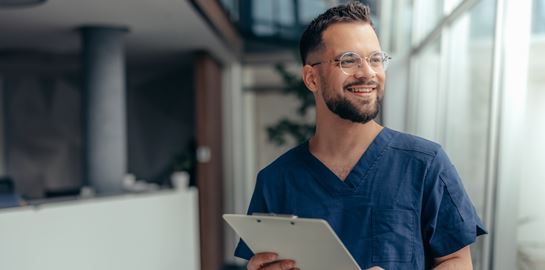 Στην Ευρώπη αναζητούν νοσηλευτές και πληρώνουν 6.000 ευρώ το μήνα