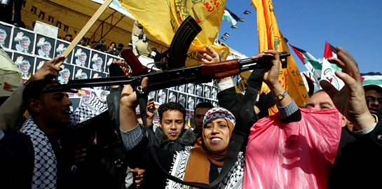 Ποιοι ευνοούνται από την ανάφλεξη στη Μέση Ανατολή