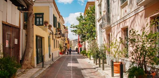 Ιστορικά κτήρια στην Πλάκα παίρνουν ξανά ζωή