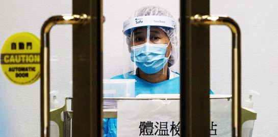 Τι συμβαίνει αν έρθεις σε επαφή με τον κοροναϊό