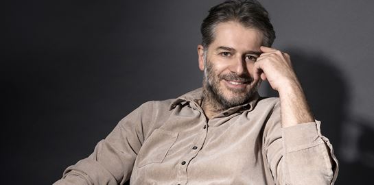 Ο Αλέξανδρος Μπουρδούμης αγαπά τα λάθη του