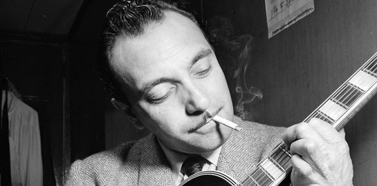 Django Reinhardt, o κιθαρίστας με τα 3 δάχτυλα που ενέπνευσε τους Black Sabbath