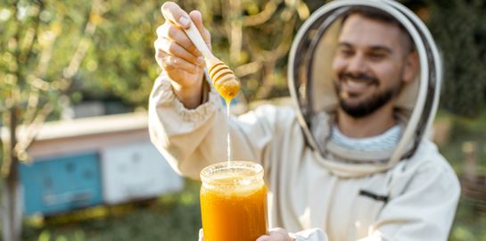Μέλι: 7 λόγοι για να το εντάξεις στη διατροφή σου