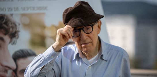Αυτά είναι τα 5 αγαπημένα βιβλία του Woody Allen