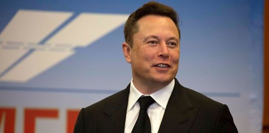 Ο Elon Musk εξαγόρασε επισήμως το Twitter και άρχισε τις απολύσεις