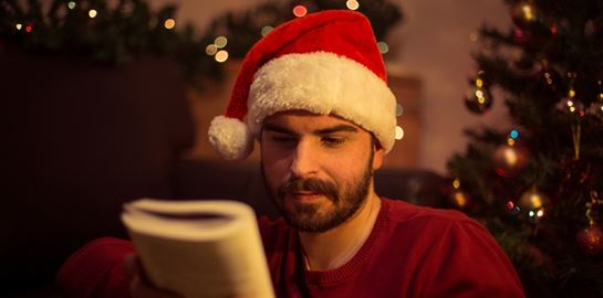 Βιβλία για να διαβάσεις ή να δωρίσεις μέσα στις γιορτές