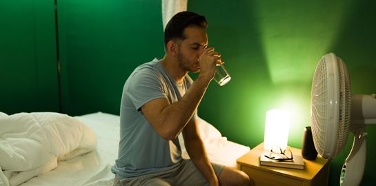 Είναι ασφαλές να κοιμάσαι με ανεμιστήρα;