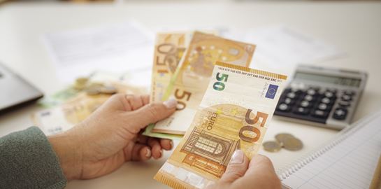 Ποιο χρώμα τιμολογίου ρεύματος συμφέρει τους καταναλωτές