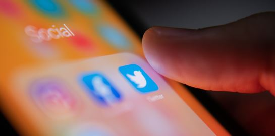 Κι αν τα 8 δολάρια δεν φτάνουν για να σωθεί το Twitter;