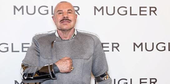 Ο Thierry Mugler δεν μένει πια εδώ