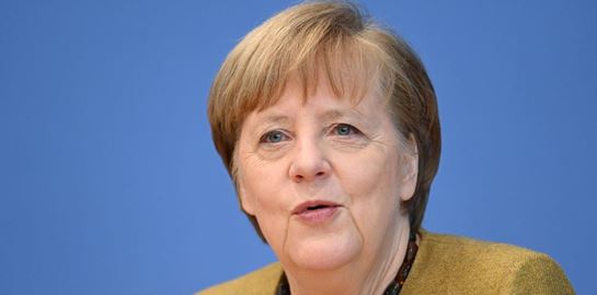 3-4 δύσκολους μήνες μπροστά μας βλέπει η Angela Merkel