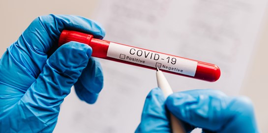 Ο μεταλλαγμένος κορονοϊός γεννά ανησυχία