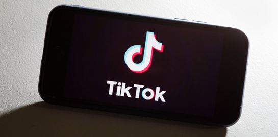 Το Benadryl Challenge είναι το νέο επικίνδυνο trend του TikTok