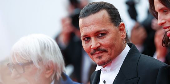 Το εξοχικό του Johnny Depp στη νότια Γαλλία, θυμίζει γραφικό χωριό