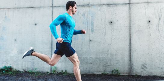 Να τι πρέπει να βελτιώσεις αν θες να τρέχεις πιο γρήγορα