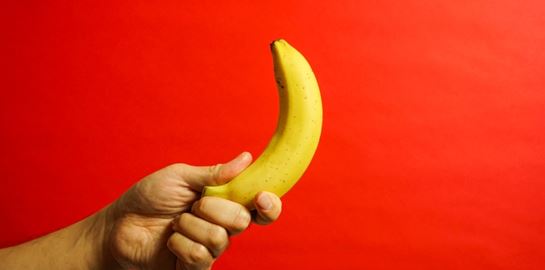 Πώς θα αποκτήσεις καλύτερη στύση τρώγοντας και πίνοντας