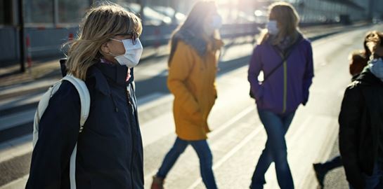 Κορονοϊός: 23.340 νέα κρούσματα και 106 θάνατοι σε μία ημέρα