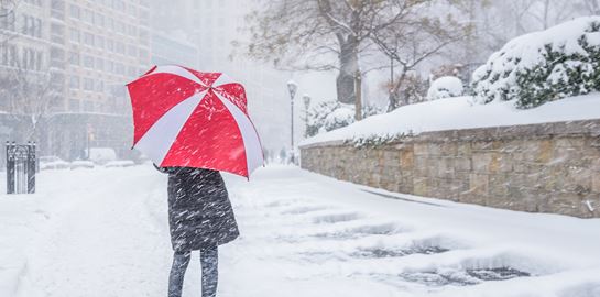 Χιονοπτώσεις ρεκόρ πλήττουν τις βορειοανατολικές πολιτείες των ΗΠΑ